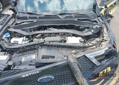 2021 Ford Police Interceptor z USA, uszkodzony, nr VIN 1FM5K8AC3MGC02007